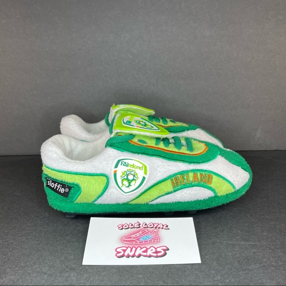 sloffie Other - Vintage Sloffie FAIreland Futbol Soccer Slipper‎ Shoes Size XXS US 11-13.